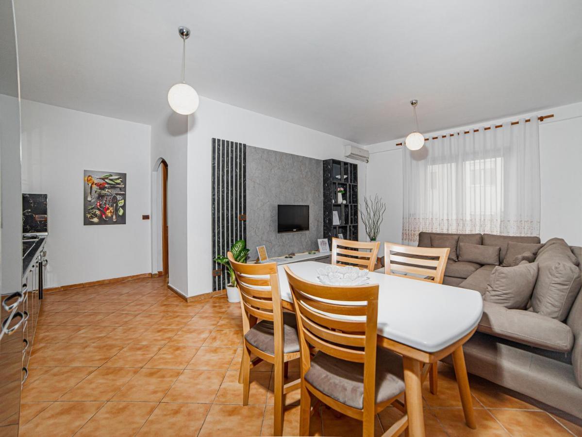 Ajla Apartment Durrës Kültér fotó